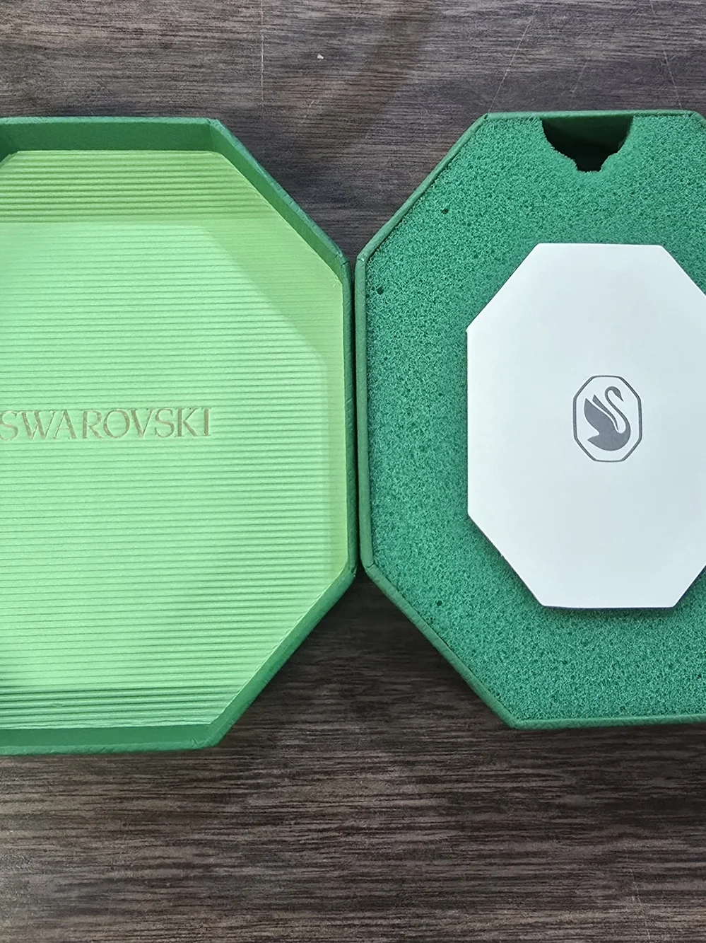 Swarovski Green Octagonal Box with Gold Swan Emblem 2025 Collection
